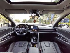 Hyundai Elantra 2022 1.5L CVT Luxury - ფოტო 19