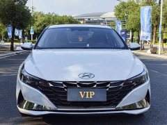 Hyundai Elantra 2022 1.5L CVT Luxury - ფოტო 2
