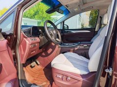 Buick GL8 Avenir Six-Seat Wisdom Courtesy Edition - ფოტო 7