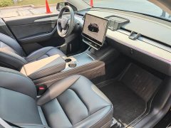 Tesla Model Y Rear-Wheel Drive - ფოტო 14