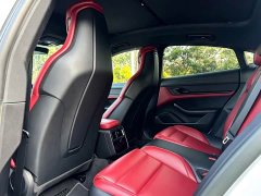 Porsche Taycan - ფოტო 13