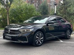 Volkswagen Passat 330TSI Starry Sky Elite - ფოტო 1
