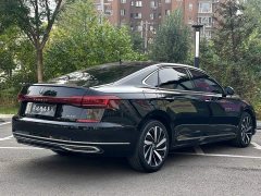 Volkswagen Passat 330TSI Starry Sky Elite - ფოტო 13