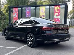 Volkswagen Passat 330TSI Starry Sky Elite - ფოტო 15