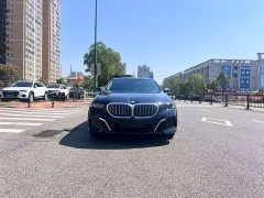 BMW 5 Series 530Li Premier M Sport Package - ფოტო 2