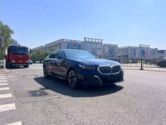 BMW 5 Series 530Li Premier M Sport Package - ფოტო 3