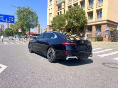 BMW 5 Series 530Li Premier M Sport Package - ფოტო 9