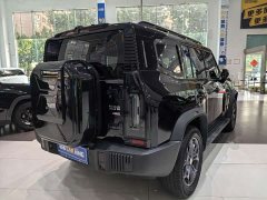 Jetour Jietu Traveler 2.0T Diesel DCT AWD Traverse - ფოტო 11