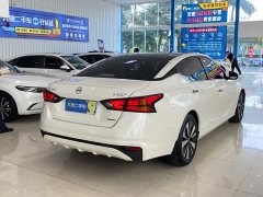 Nissan Teana 2021 2.0L XL Upper AD1 Intelligent Navigation Edition - ფოტო 12