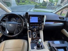 Toyota Alphard Hybrid 2.5L Luxury - ფოტო 4