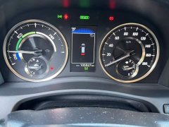 Toyota Alphard Hybrid 2.5L Luxury - ფოტო 7