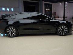 Tesla Model 3 2023 Rear-Wheel Drive - ფოტო 3