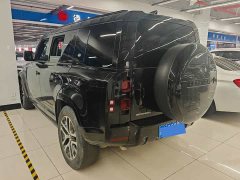 Land Rover Defender 110 3.0T P400 XS - ფოტო 11