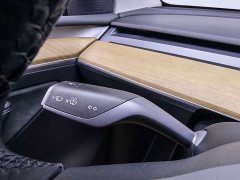 Tesla Model Y Long Range All-Wheel Drive - ფოტო 15
