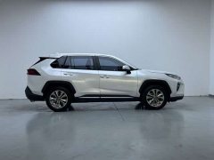 Toyota Venza 2.0L CVT FWD Luxury - ფოტო 10