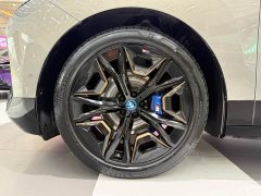 BMW iX M60 2023 Facelift M60 - ფოტო 8
