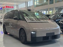 Li Auto Li Xiang MEGA Ultra - ფოტო 3