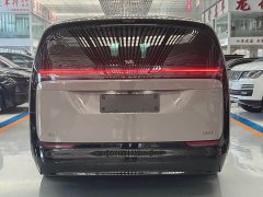 Li Auto Li Xiang MEGA Ultra - ფოტო 4