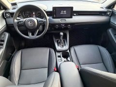 Honda Vezel 1.5L CVT Elite - ფოტო 10