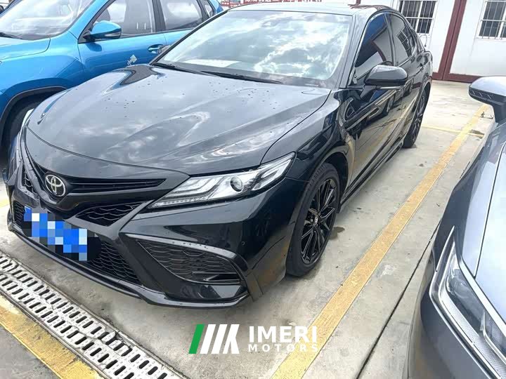 Toyota Camry 2.0S Knight Edition - ავტომობილი ჩინეთიდან