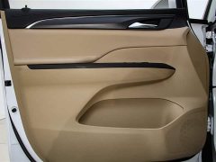 Buick GL8 2025 Land Business Class Comfort DG Edition - ფოტო 17