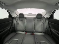 Hyundai Elantra 1.5L CVT GLX Elite - ფოტო 15