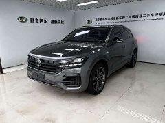 Volkswagen Touareg 3.0TSI Rui Xiang Edition Obsidian Black Sport Package - ფოტო 1