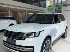 Land Rover Range Rover 3.0 L6 400PS AB Long Wheelbase - ფოტო 3