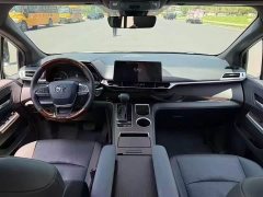 Toyota Sienna 2024 2.5L Hybrid AWD Luxury - ფოტო 4