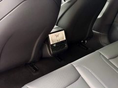 Tesla Model 3 High-Performance AWD Version - ფოტო 9