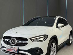 Mercedes-Benz GLA 200 - ფოტო 1