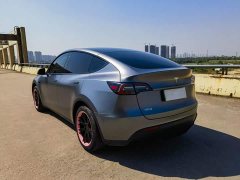 Tesla Model Y 2022 Facelift Rear-Wheel Drive - ფოტო 4