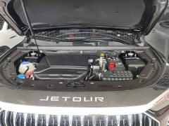 Jetour Jietu X70 PLUS Champion Edition 1.6T DCT Champion ULTRA 5-Seater - ფოტო 10