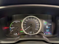 Toyota Corolla Hybrid 1.8H E-CVT Sport - ფოტო 10