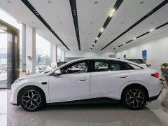 BYD Seal 06 EV 545KM Premier - ფოტო 5