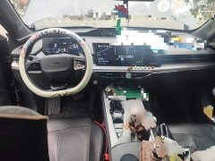 Changan Oushang Z6 Blue Whale 1.5T DCT Smart Premium Edition - ფოტო 10