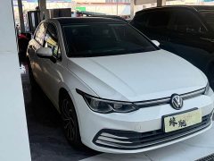 Volkswagen Golf 280TSI DSG 30th Anniversary Edition - ფოტო 3