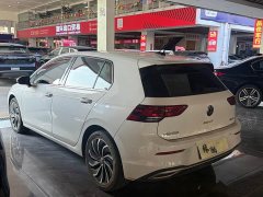 Volkswagen Golf 280TSI DSG 30th Anniversary Edition - ფოტო 4