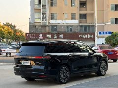 NIO ES8 Six-Seat Executive Luxury Edition - ფოტო 6
