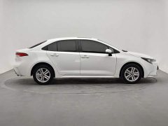 Toyota Corolla 1.8L CVT Luxury - ფოტო 3
