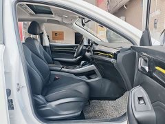 SAIC MG i5 1.5L CVT Star Shine Edition - ფოტო 12