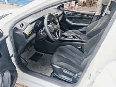 SAIC MG i5 1.5L CVT Star Shine Edition - ფოტო 5