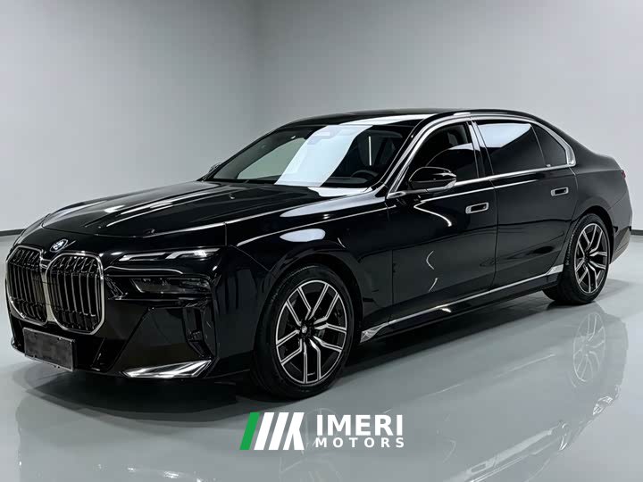 BMW 7 Series 735Li M Sport Package - ავტომობილი ჩინეთიდან