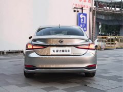 Lexus ES 2022 300h Excellence Edition - ფოტო 6