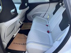 Avatr 11 Long Range Single Motor 5-Seater - ფოტო 5