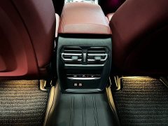 BMW 3 Series 330Li M Sport Night Edition Package - ფოტო 16