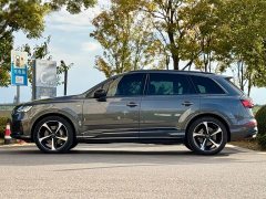 Audi Q7 55 TFSI quattro S line Sport - ფოტო 10