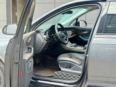 Audi Q7 55 TFSI quattro S line Sport - ფოტო 4