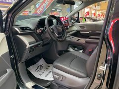 Toyota Sienna 2.5L Hybrid Comfort Edition - ფოტო 15