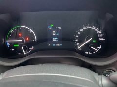 Toyota Sienna 2.5L Hybrid Comfort Edition - ფოტო 16